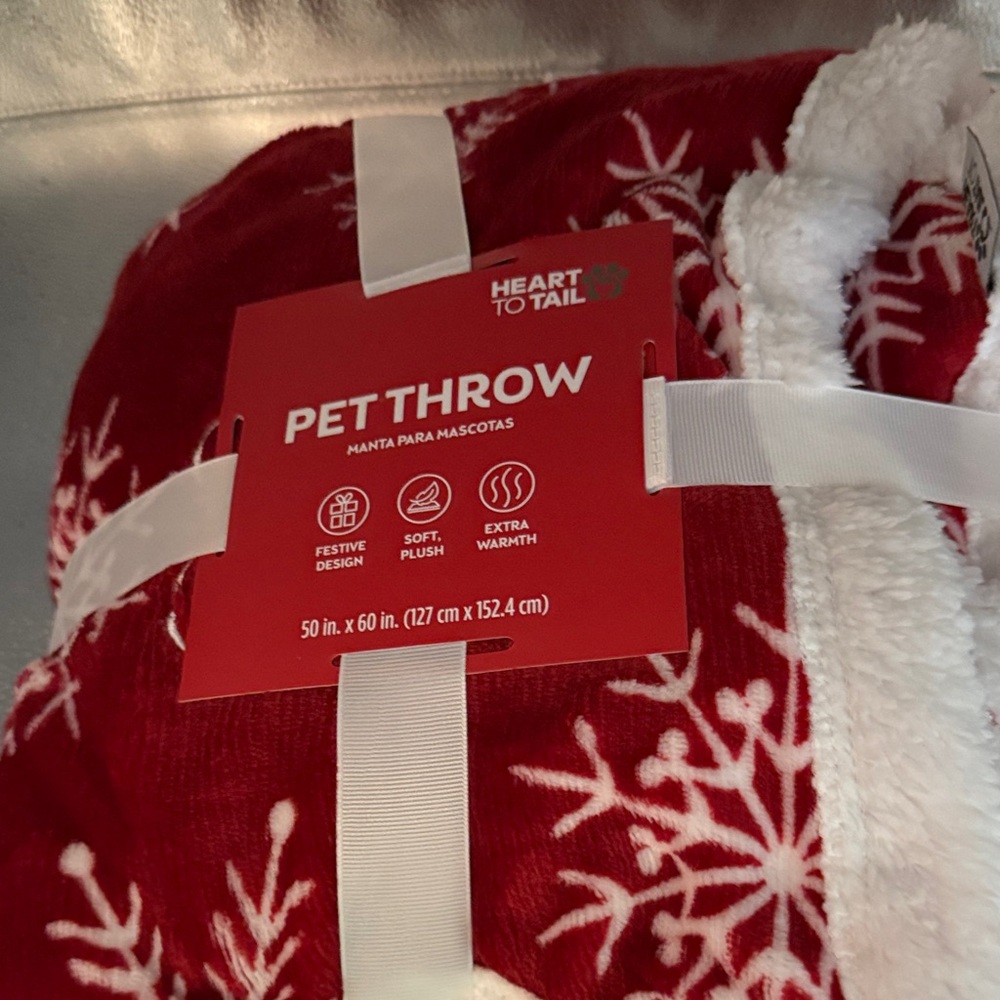 Christmas Pet Throw